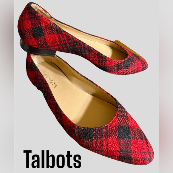 Talbots Shoes - Talbots-Tartan Plaid red/black tweed flat in size 8. Sophisticated style! EUC!